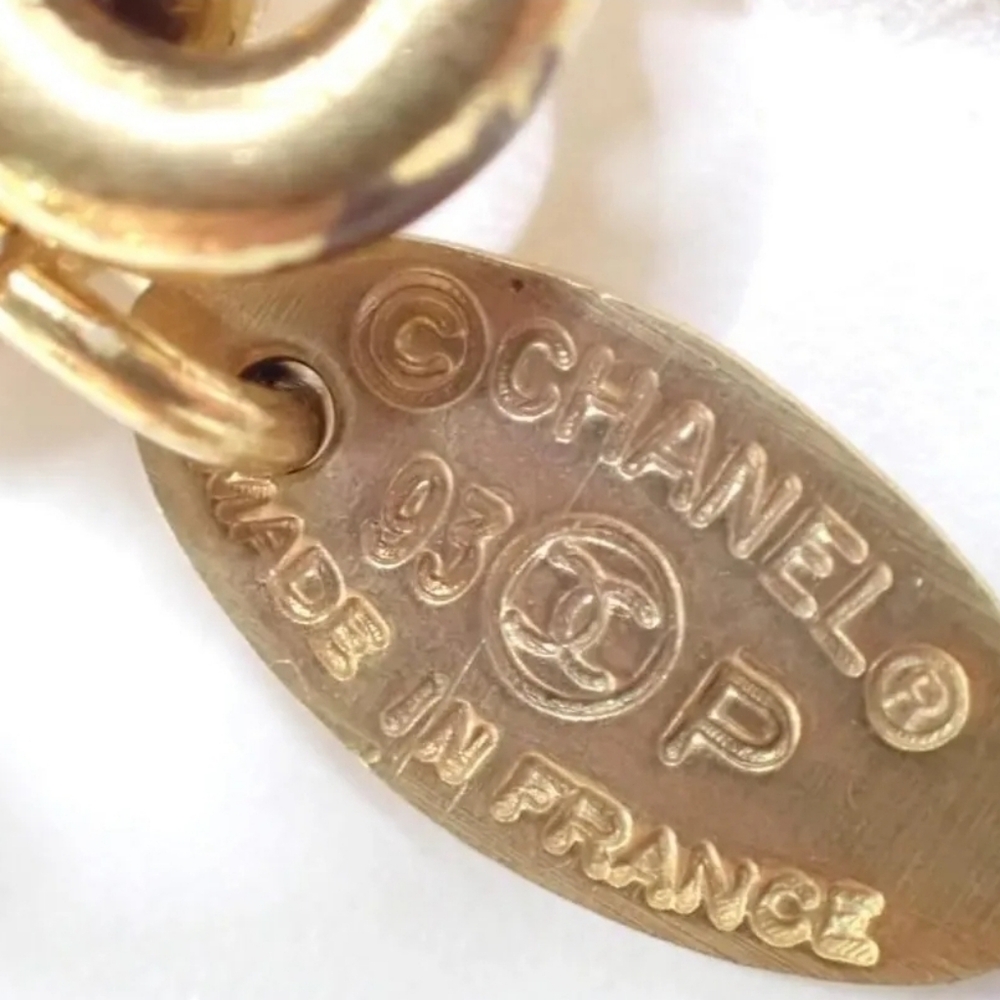 Chanel Gold Chain Bracelet - Picture 4 of 7